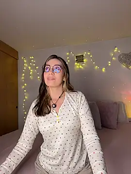 melissacloudlatin online show from 07/11/26, 01:50