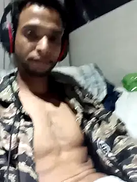 Gzinho69ik online show from 05/03/26, 09:14