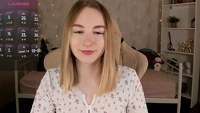 Shy Polly online show from 12/16/25, 12:15