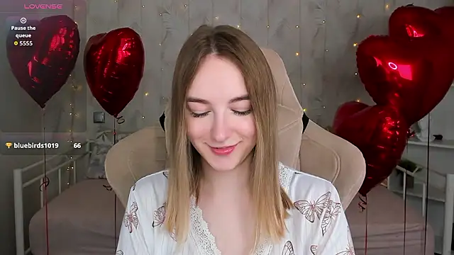 Shy Polly online show from 02/10/26, 12:09