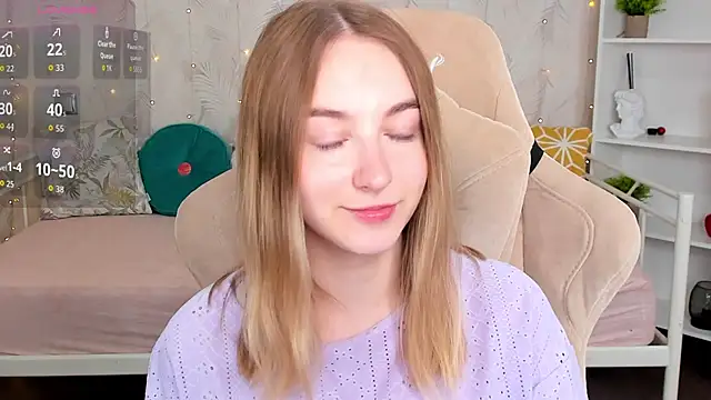 Shy Polly online show from 03/24/26, 12:10