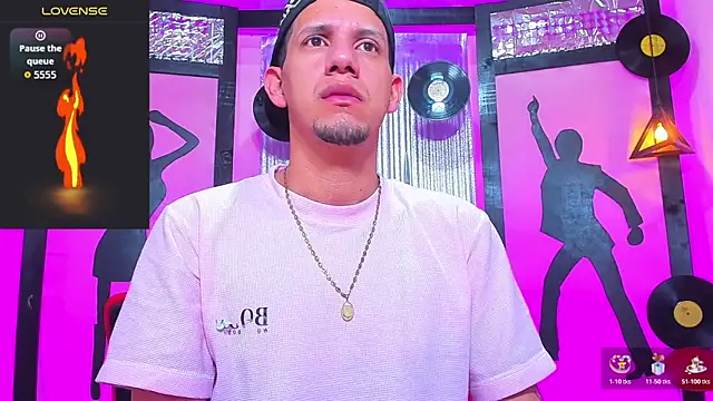 Sebastian Smith   online show from 03/17/26, 11:13