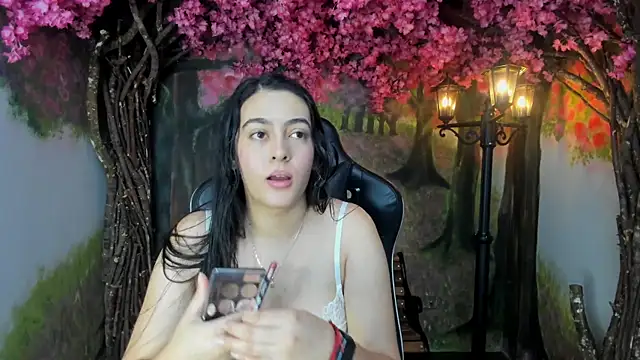 Teasybabe online show from 11/22/25, 11:09