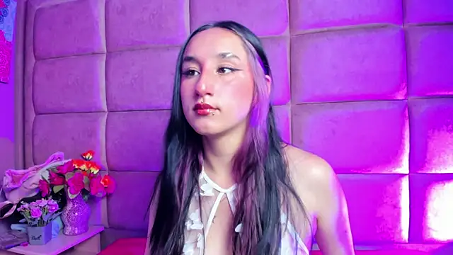 CharlotteStuart online show from 03/10/26, 03:32