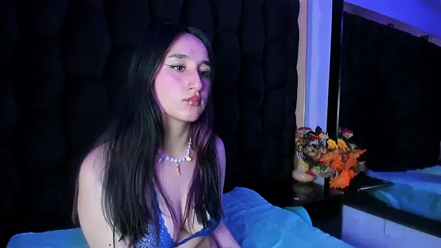 CharlotteStuart online show from 02/21/26, 04:58