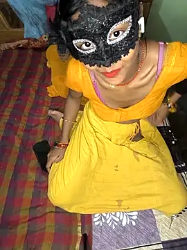 Laxmidevi000 online show from 04/22/26, 04:14