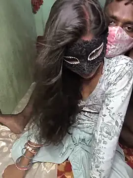 Laxmidevi000 online show from 05/27/26, 07:49