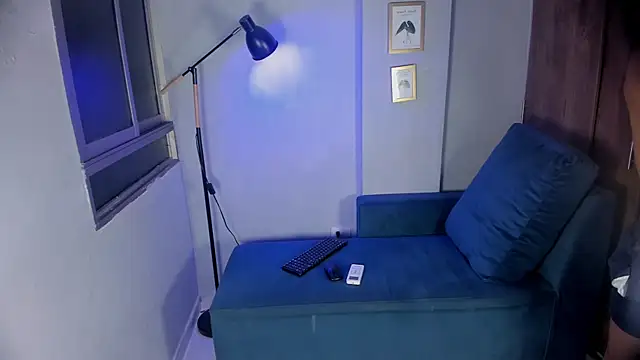 lowielblack online show from 12/22/25, 02:22