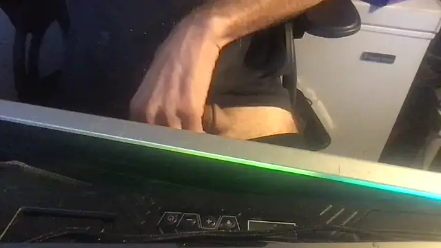 Snapshot of SinlessFreedom7 chatting on 01/15/26, 05:11 SinlessFreedom7 online show from 01/15/26, 05:11