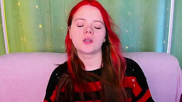 KellyFiery online show from 04/12/26, 08:28