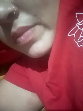 Snapshot of Priya_089 chatting on 05/05/26, 07:17 Priya 089 online show from 05/05/26, 07:17