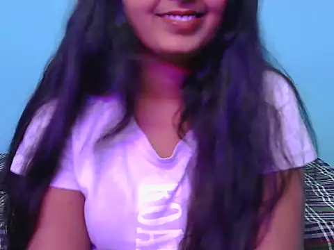 Snapshot of Hii_Anika chatting on 11/24/25, 06:02 Hii Anika online show from 11/24/25, 06:02