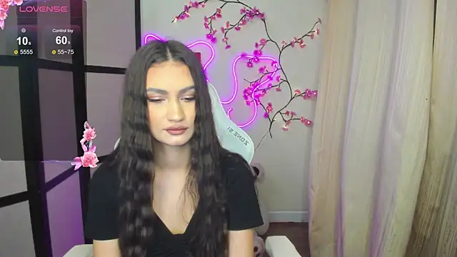 AdeleLuu online show from 11/22/25, 01:37