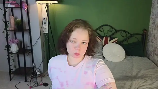 Vlada vv online show from 07/17/26, 04:21