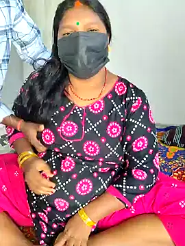 Desicouple1706 online show from 12/23/25, 04:45