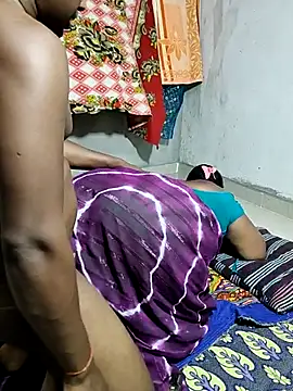 Desicouple1706 online show from 03/12/26, 05:39