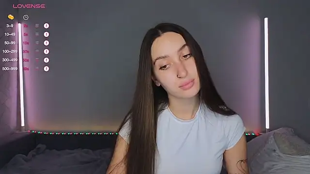 Snapshot of KikkyMi chatting on 11/26/25, 08:09 KikkyMi online show from 11/26/25, 08:09