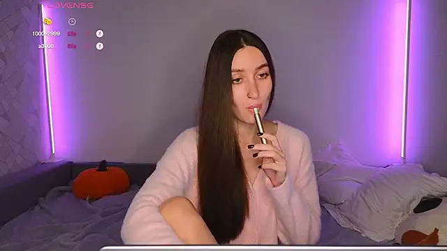 Snapshot of KikkyMi chatting on 11/29/25, 08:20 KikkyMi online show from 11/29/25, 08:20