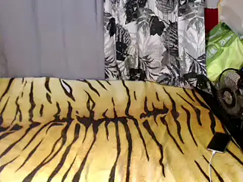 Snapshot of lovelyxmorena chatting on 01/17/26, 02:20 lovelyxmorena online show from 01/17/26, 02:20