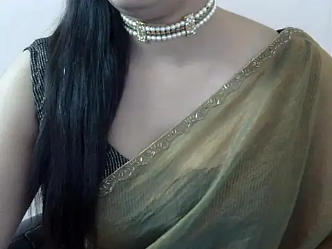 radhika nar online show from 11/27/25, 04:57