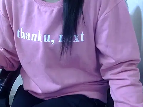 radhika nar online show from 01/12/26, 04:19