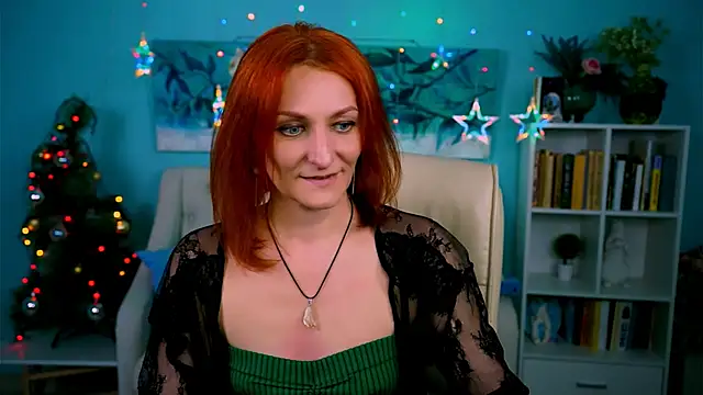 DianaTorrens online show from 12/18/25, 09:47