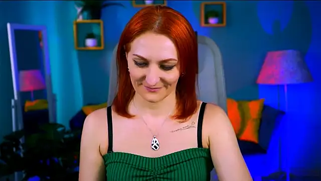 Snapshot of DianaTorrens chatting on 02/18/26, 08:44 DianaTorrens online show from 02/18/26, 08:44