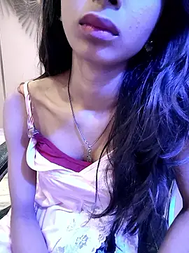 Snapshot of -AYUSHI01 chatting on 11/27/25, 06:47 -AYUSHI01 online show from 11/27/25, 06:47