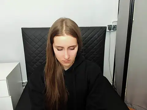 VanessaAmore online show from 02/27/26, 09:47