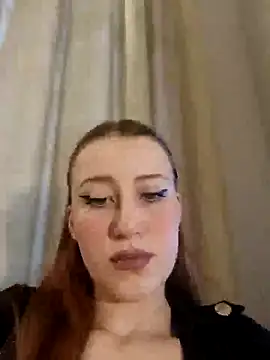 Susiee Redd online show from 11/30/25, 12:17