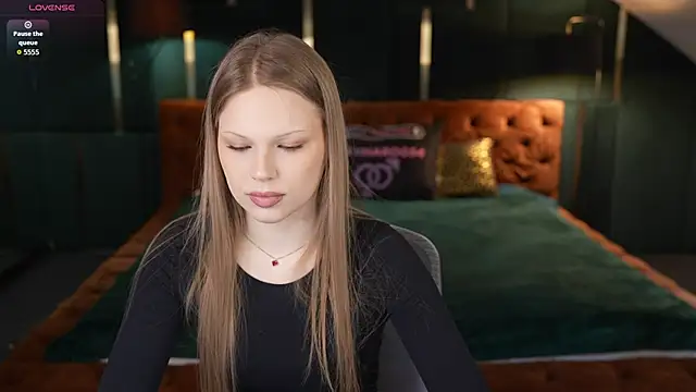 Charlotte Dreams online show from 03/27/26, 11:55