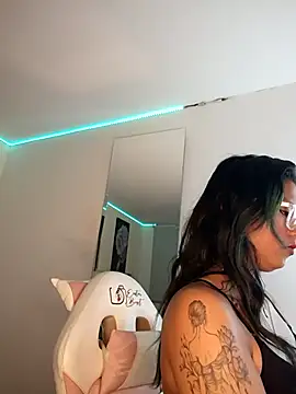 SamathaMay online show from 03/25/26, 01:10