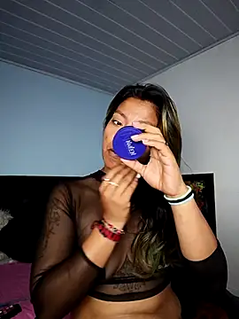 SamathaMay online show from 11/29/25, 12:05