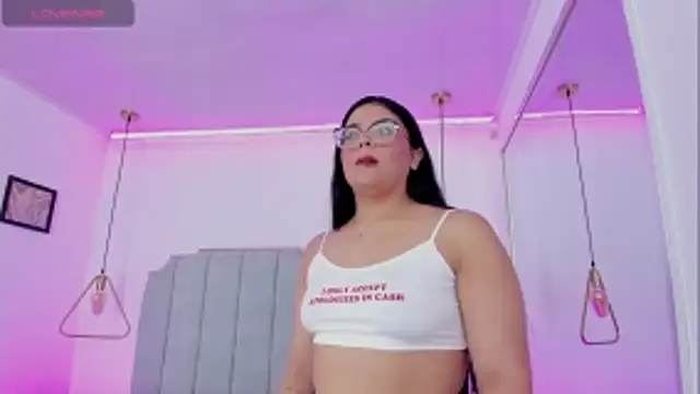 ScarlettWhitmore online show from 11/30/25, 04:24