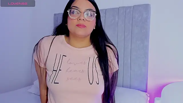 ScarlettWhitmore online show from 11/26/25, 04:23