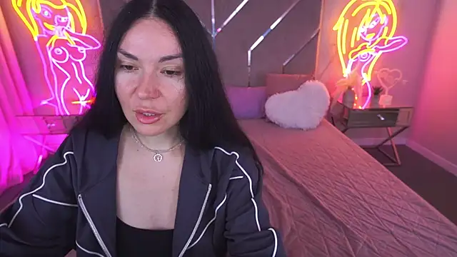 BlackSilkQueen online show from 11/26/25, 01:44