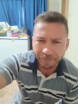 RobertoLuiz84 online show from 07/19/26, 04:48