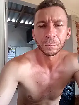 RobertoLuiz84 online show from 02/11/26, 05:13