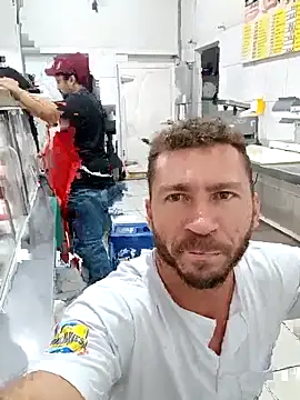 RobertoLuiz84 online show from 04/29/26, 05:30