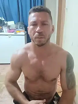 RobertoLuiz84 online show from 07/20/26, 04:53