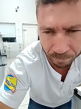 RobertoLuiz84 online show from 04/25/26, 01:41