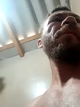 RobertoLuiz84 online show from 03/12/26, 07:51