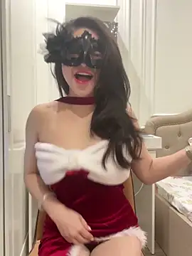 Queen-of-Love online show from 02/05/26, 11:17