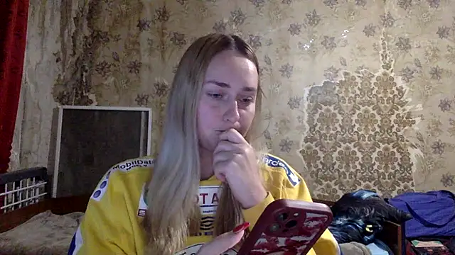 Vassila69 online show from 12/16/25, 09:41