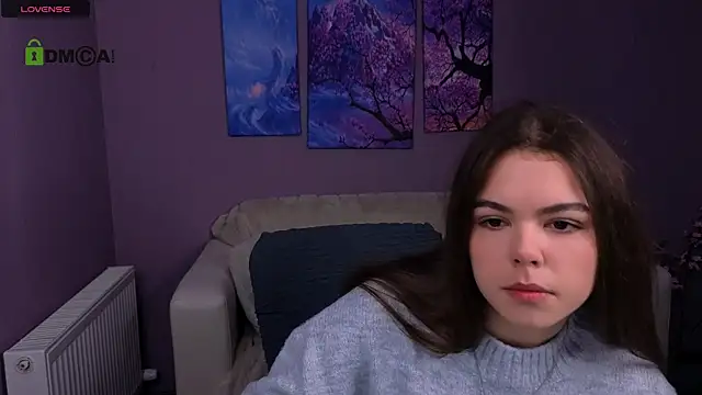 Snapshot of maddycats chatting on 12/18/25, 10:08 maddycats online show from 12/18/25, 10:08