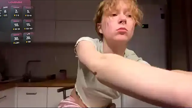 Snapshot of ElfriedaZwack chatting on 03/02/26, 04:03 ElfriedaZwack online show from 03/02/26, 04:03