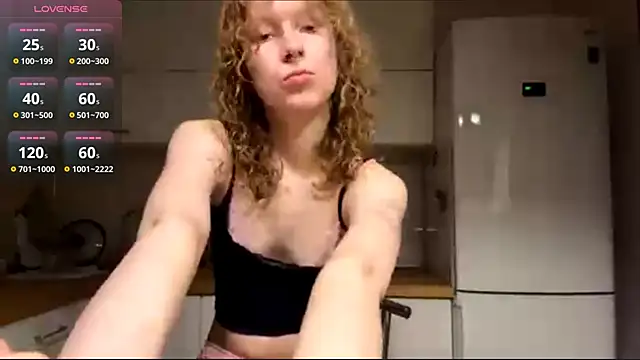 ElfriedaZwack online show from 04/15/26, 05:28