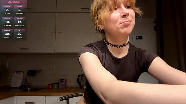 Snapshot of ElfriedaZwack chatting on 02/19/26, 04:15 ElfriedaZwack online show from 02/19/26, 04:15