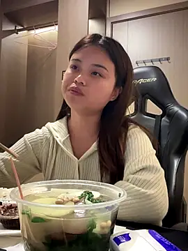 Toffee-00 online show from 12/20/25, 06:05