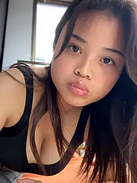 Toffee-00 online show from 02/22/26, 09:44